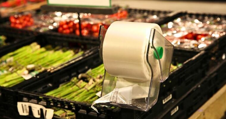 Unwrapping plastic use in Australian supermarkets